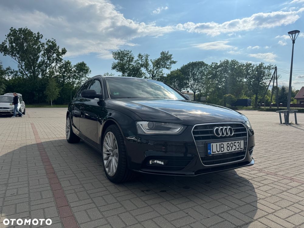 Audi A4 Avant - 1
