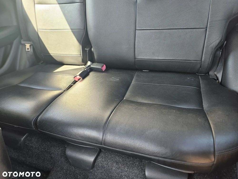 Suzuki Swift 1.3 DDiS 16v GLX - 29