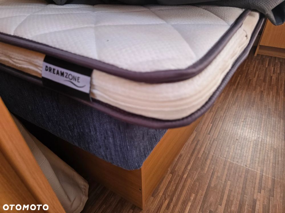 Burstner 490 Klimatyzacja Tapczany salonka przyczepa kempingowa zarejestrowana hobby dostawa - 18