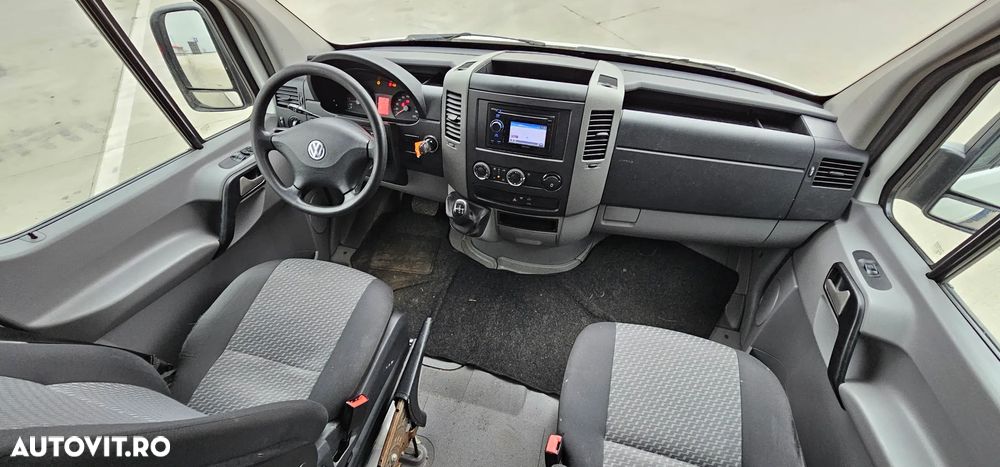 Volkswagen Crafter 2.5TDi - 10