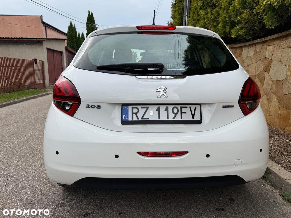 Peugeot 208 1.2 PureTech Active - 11