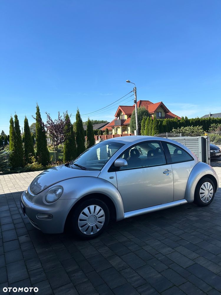 Volkswagen New Beetle 2.0 - 7