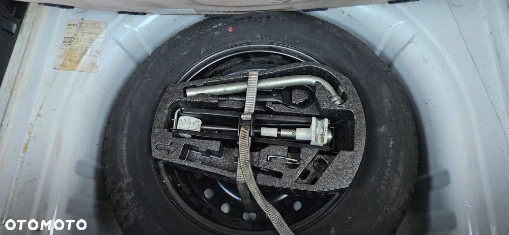 Volkswagen up! 1.0 take - 14