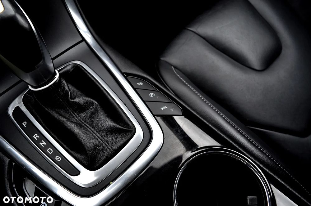 Ford S-Max - 27