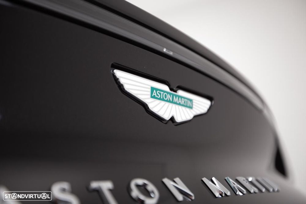 Aston Martin DBX 707 - 28