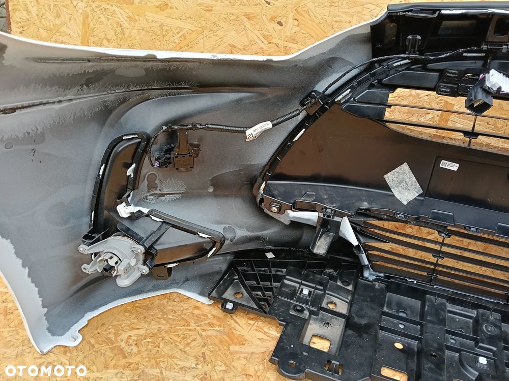 zderzak pas przedni belka błotnik chłodnice lampy Toyota Yaris IV 1.5 Hybrid - 37