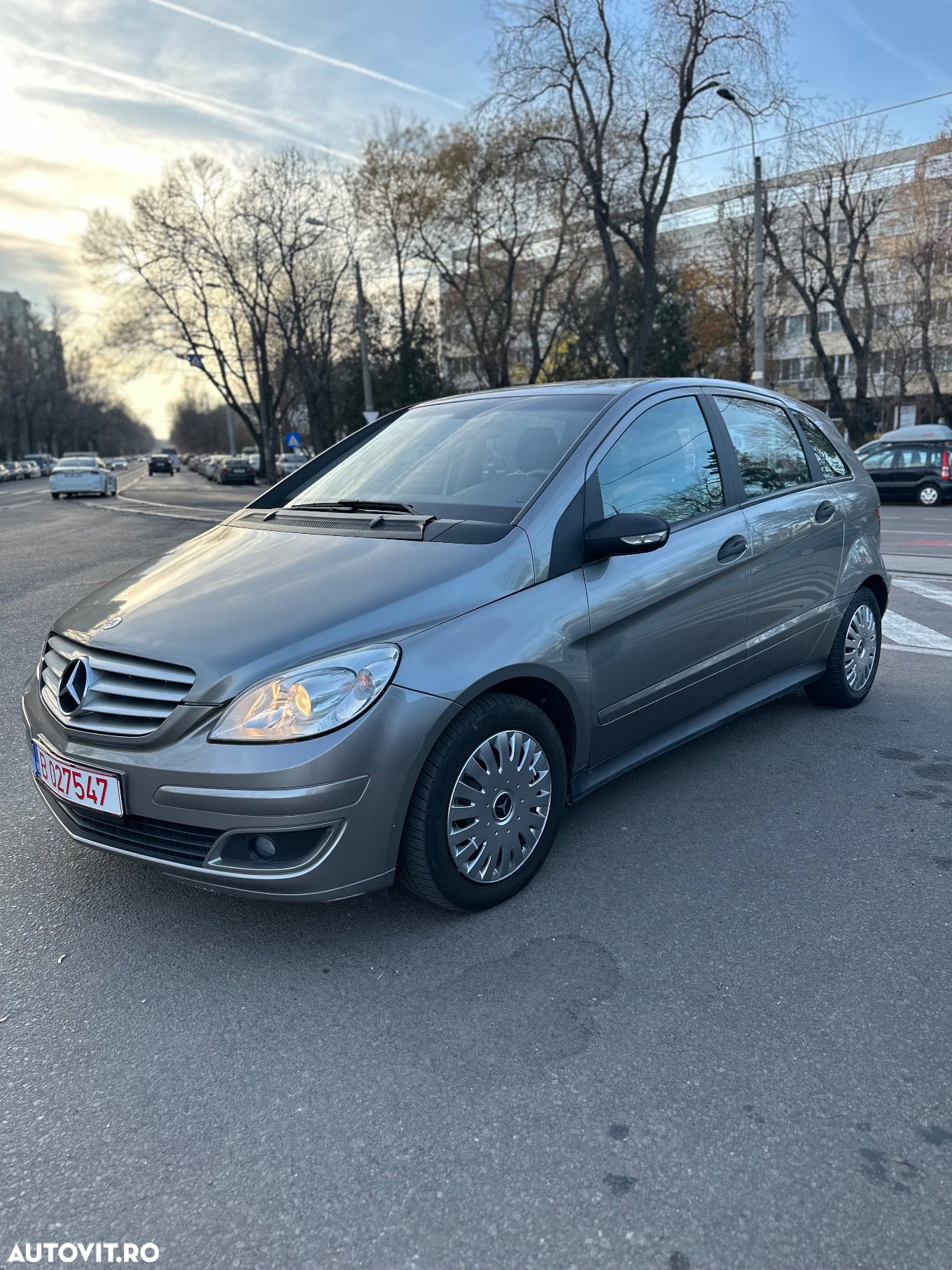 Mercedes-Benz B 180 CDI - 2