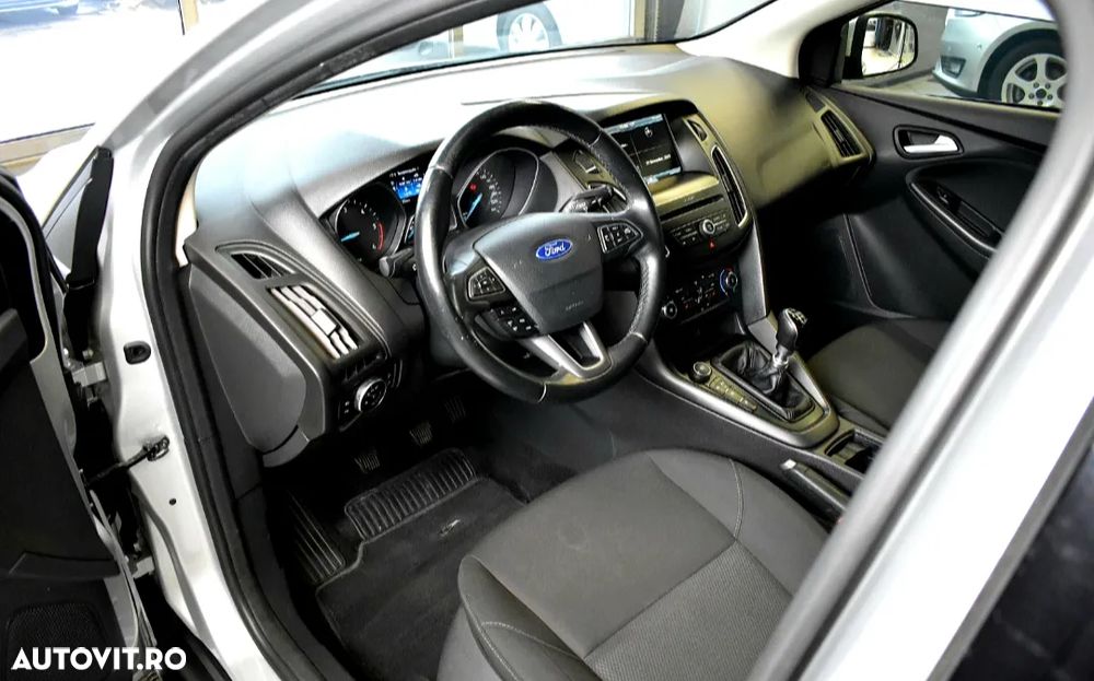 Ford Focus 1.6 TDCI DPF Anniversary - 7