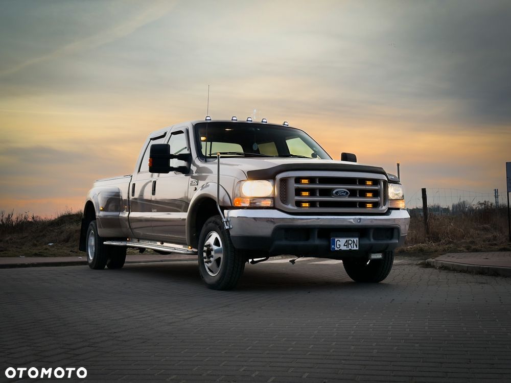 Ford F350 - 1