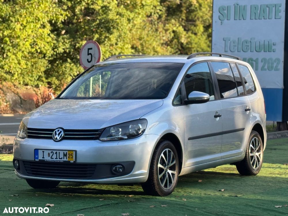 Volkswagen Touran - 1