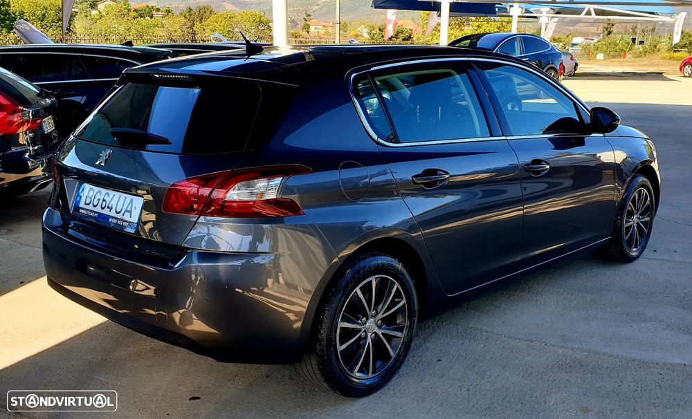 Peugeot 308 1.2 PureTech Allure - 5