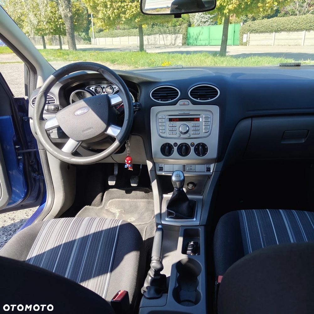 Ford Focus - 13