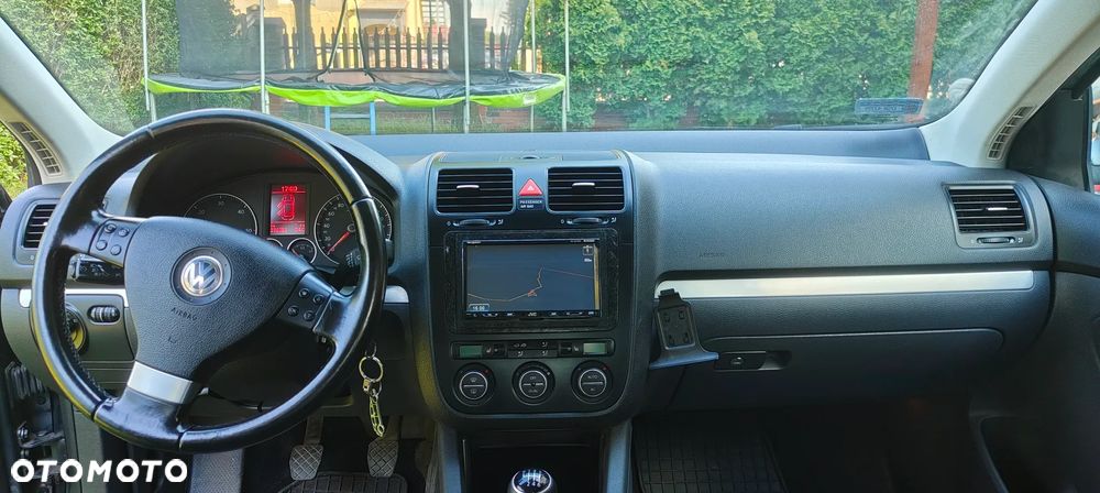 Volkswagen Jetta 2.0 TDI DPF Sportline - 16