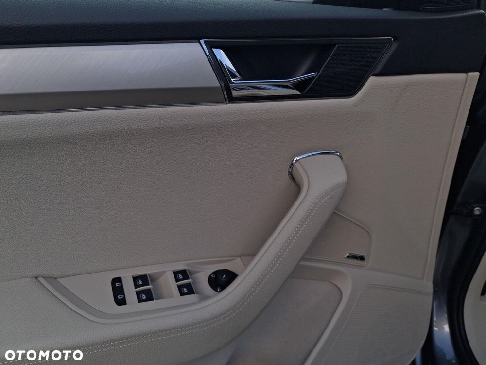 Skoda Superb 1.4 TSI Plug-In Hybrid L&K DSG - 17