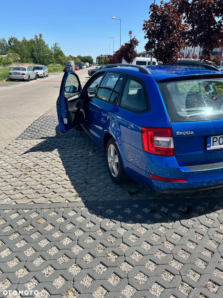 Skoda Octavia 1.6 TDI Ambition - 3