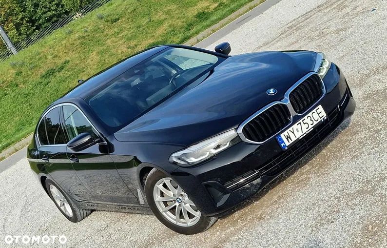 BMW Seria 5 518d - 8
