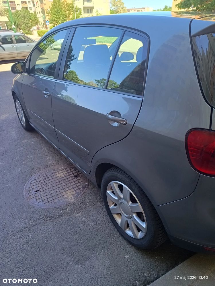 Volkswagen Golf - 5