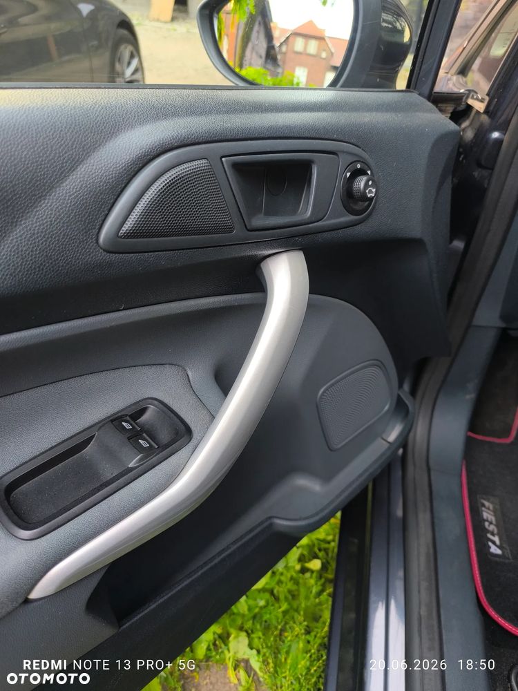 Ford Fiesta 1.4 Titanium - 9