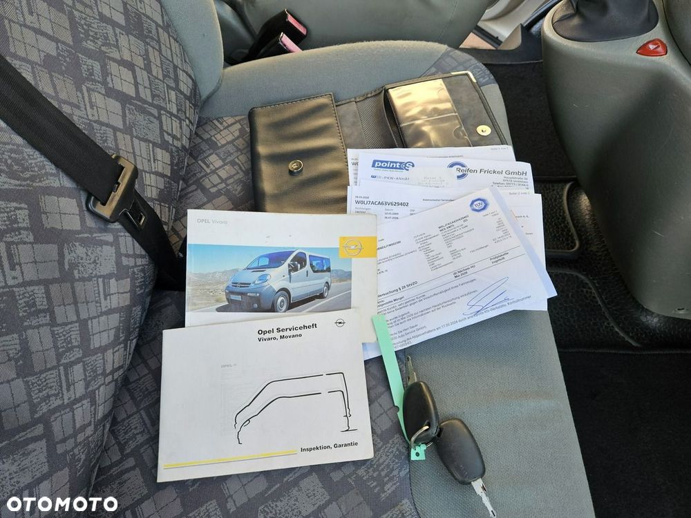 Opel Vivaro - 18