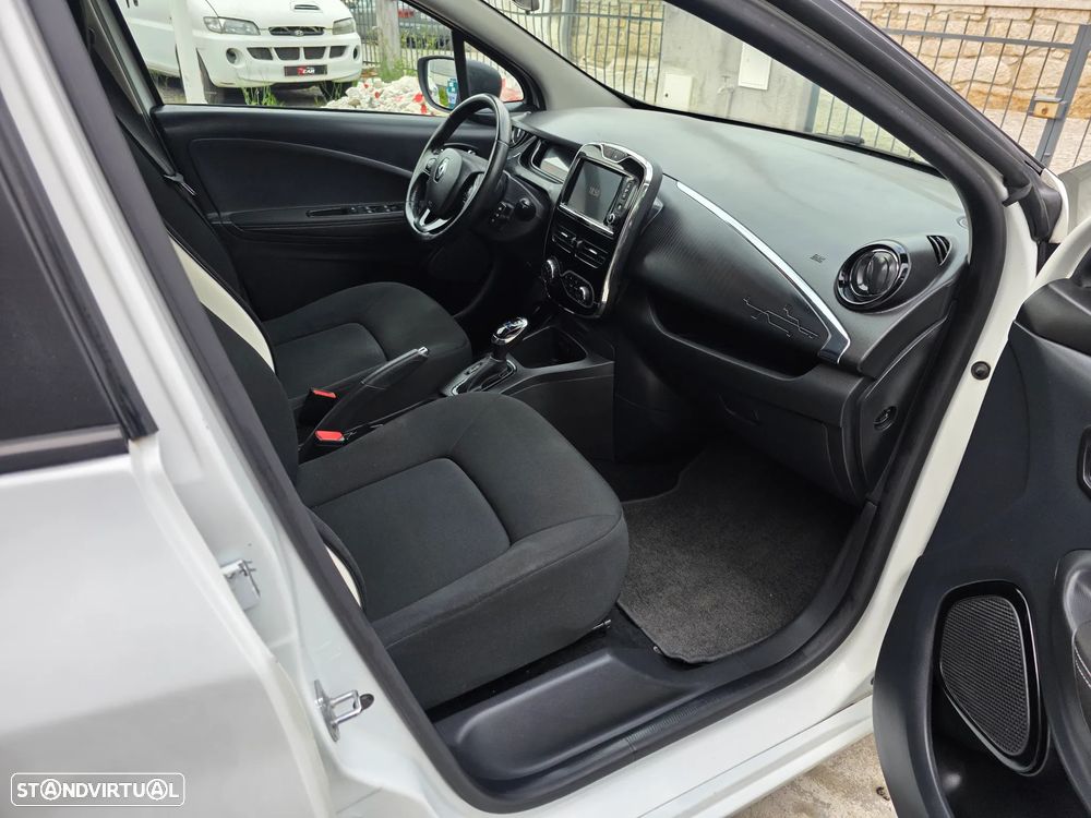 Renault Zoe (c/ Bateria) Limited 40 - 28