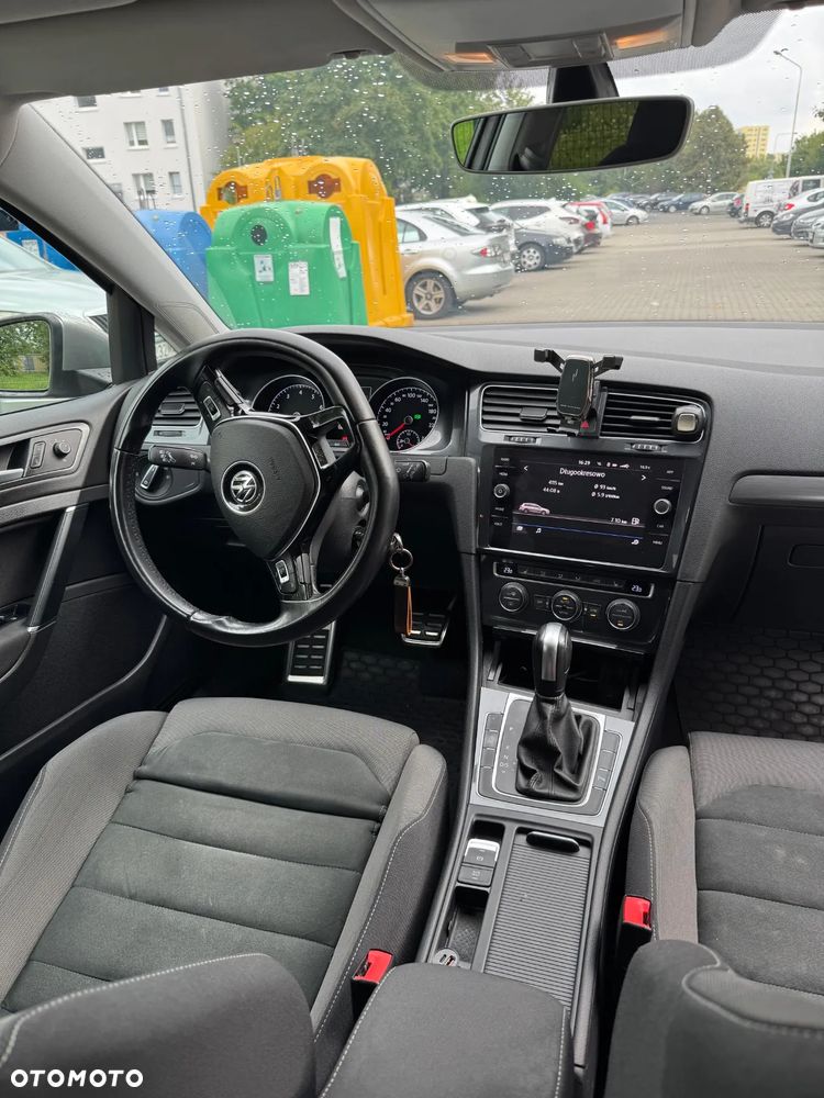 Volkswagen Golf VII 1.5 TSI BMT Evo Comfortline DSG - 23