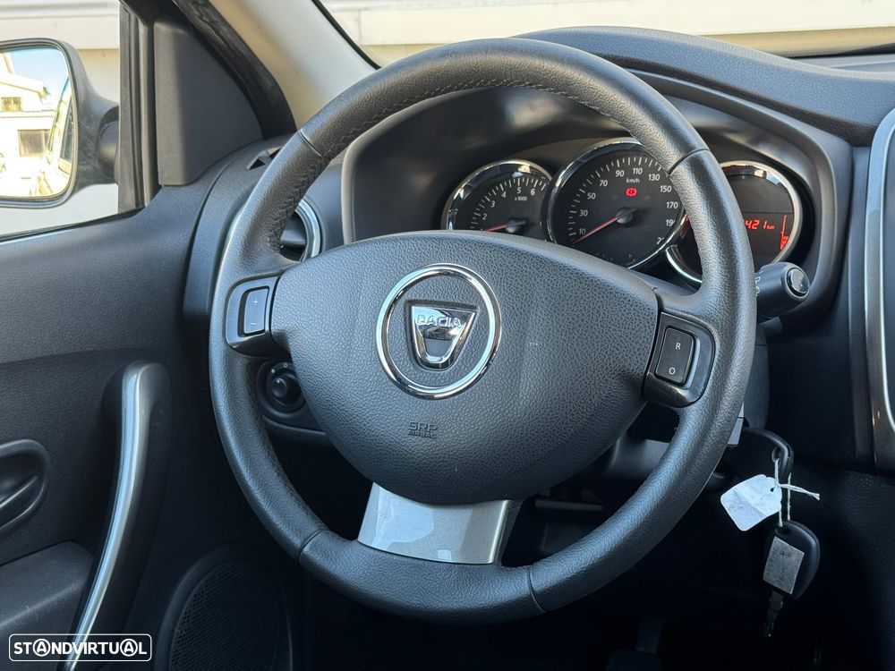 Dacia Sandero 0.9 TCe Stepway - 16