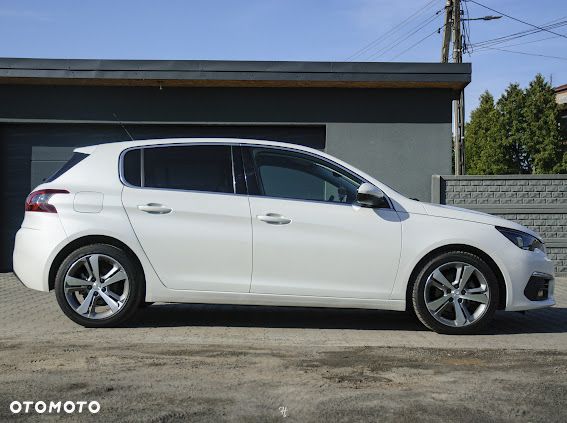 Peugeot 308 1.5 BlueHDi Allure S&S - 9