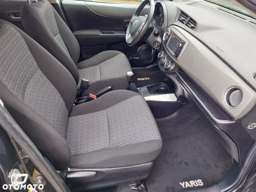 Toyota Yaris 1.0 VVT-i Sol - 7