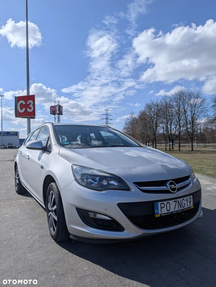 Opel Astra 1.4 Turbo - 1