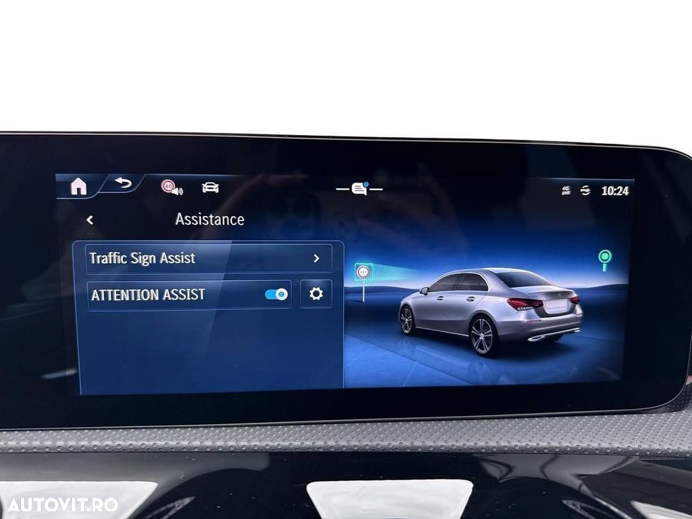 Mercedes-Benz A 220 - 22