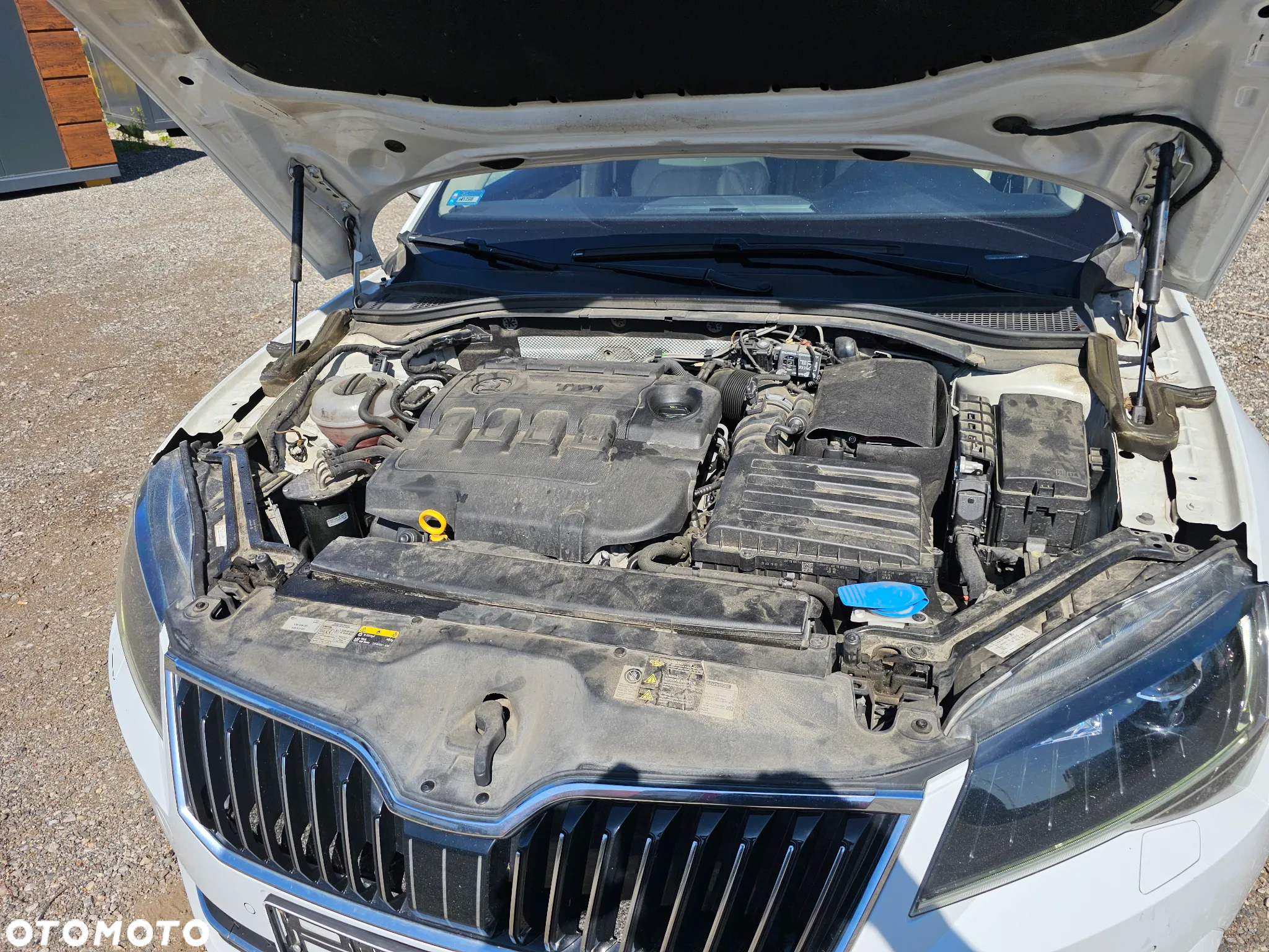 Skoda Superb 2.0 TDI L&K DSG - 24