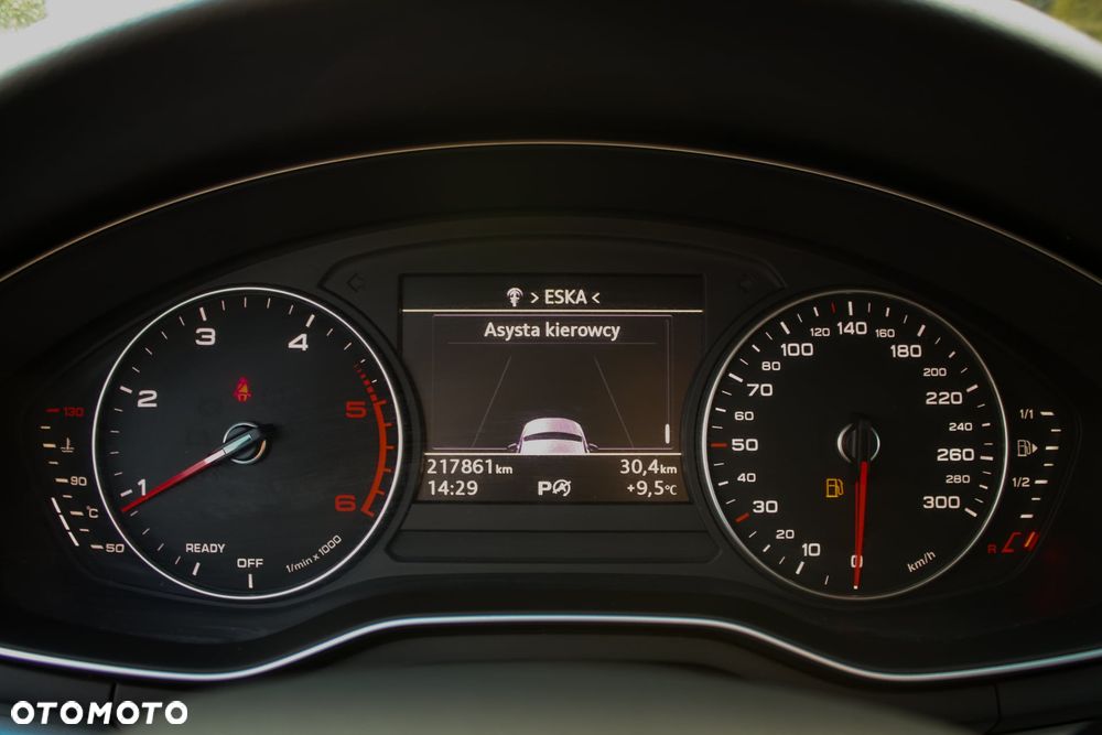 Audi A4 Avant 2.0 TDI S tronic - 40