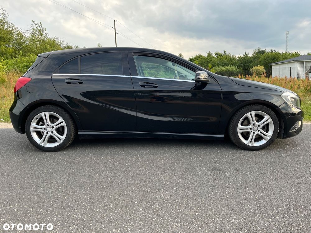 Mercedes-Benz Klasa A 180 (BlueEFFICIENCY) Urban - 2