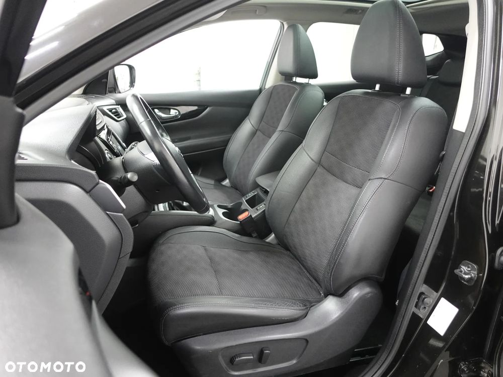 Nissan Qashqai 1.6 dCi DPF Start/Stop tekna - 19