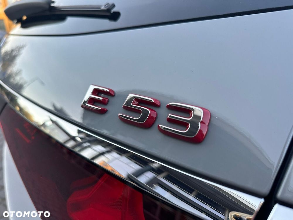 Mercedes-Benz Klasa E - 8