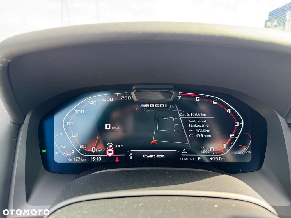 BMW Seria 8 - 14