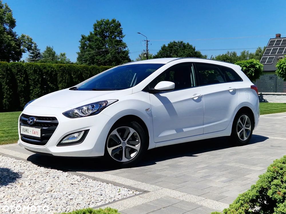 Hyundai i30 blue 1.4 YES Silver - 17
