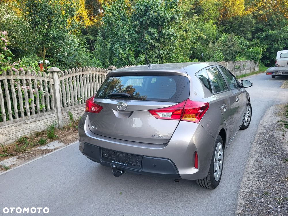 Toyota Auris 1.33 VVT-i Classic - 18