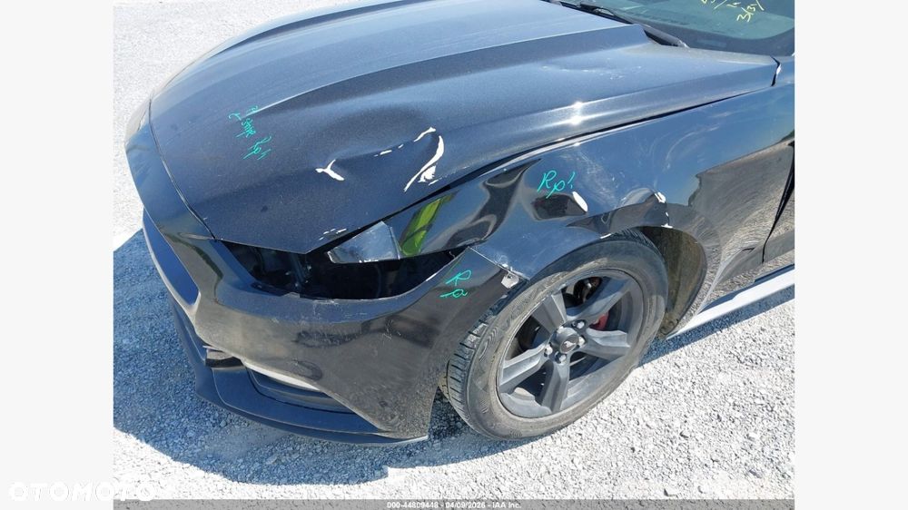 Ford Mustang - 3