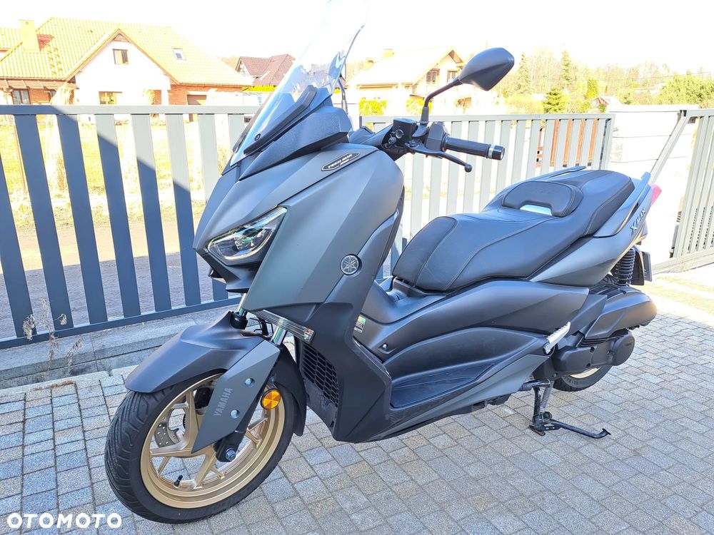 Yamaha X-max - 4