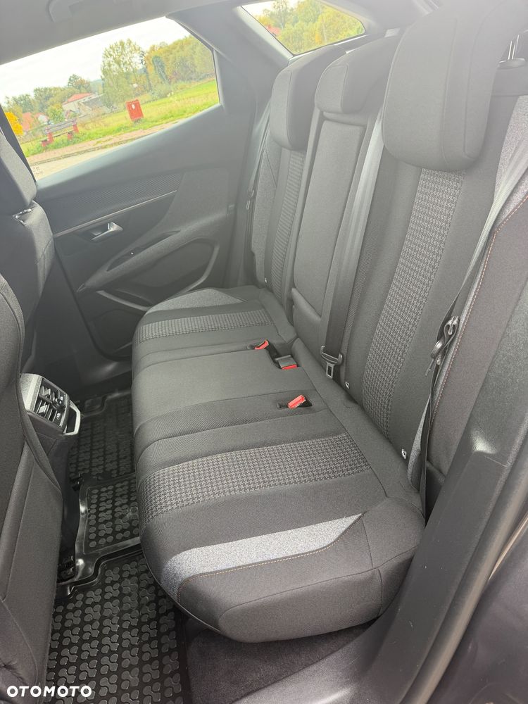 Peugeot 3008 1.2 PureTech Active Pack S&S - 30