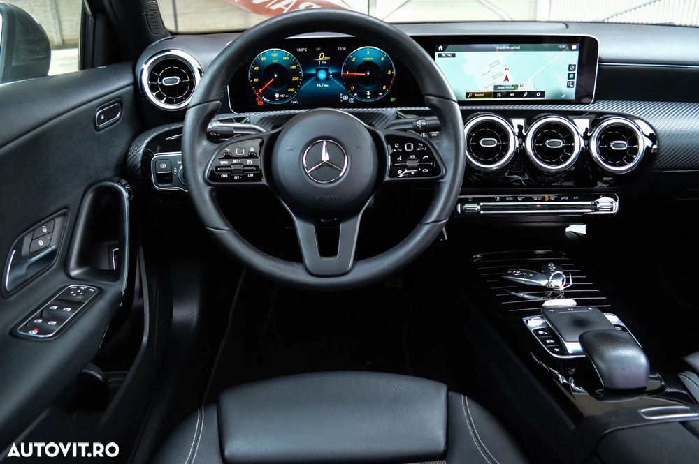 Mercedes-Benz A 180 d 7G-DCT Edition 2020 - 36