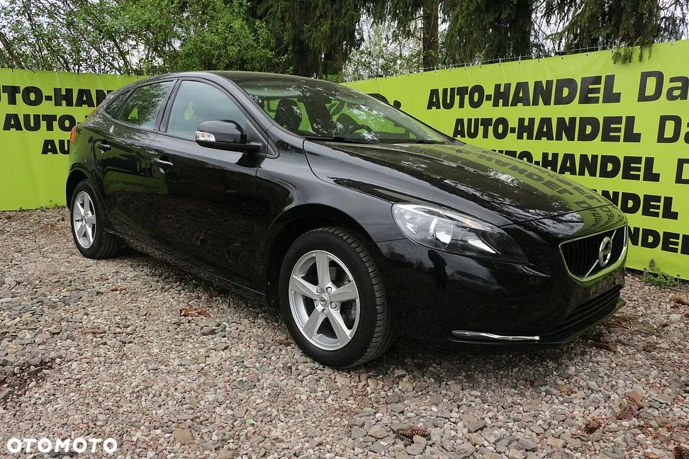 Volvo V40 D2 - 11