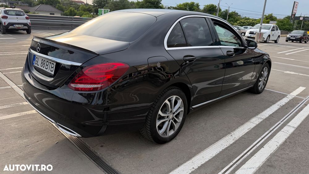 Mercedes-Benz C - 26