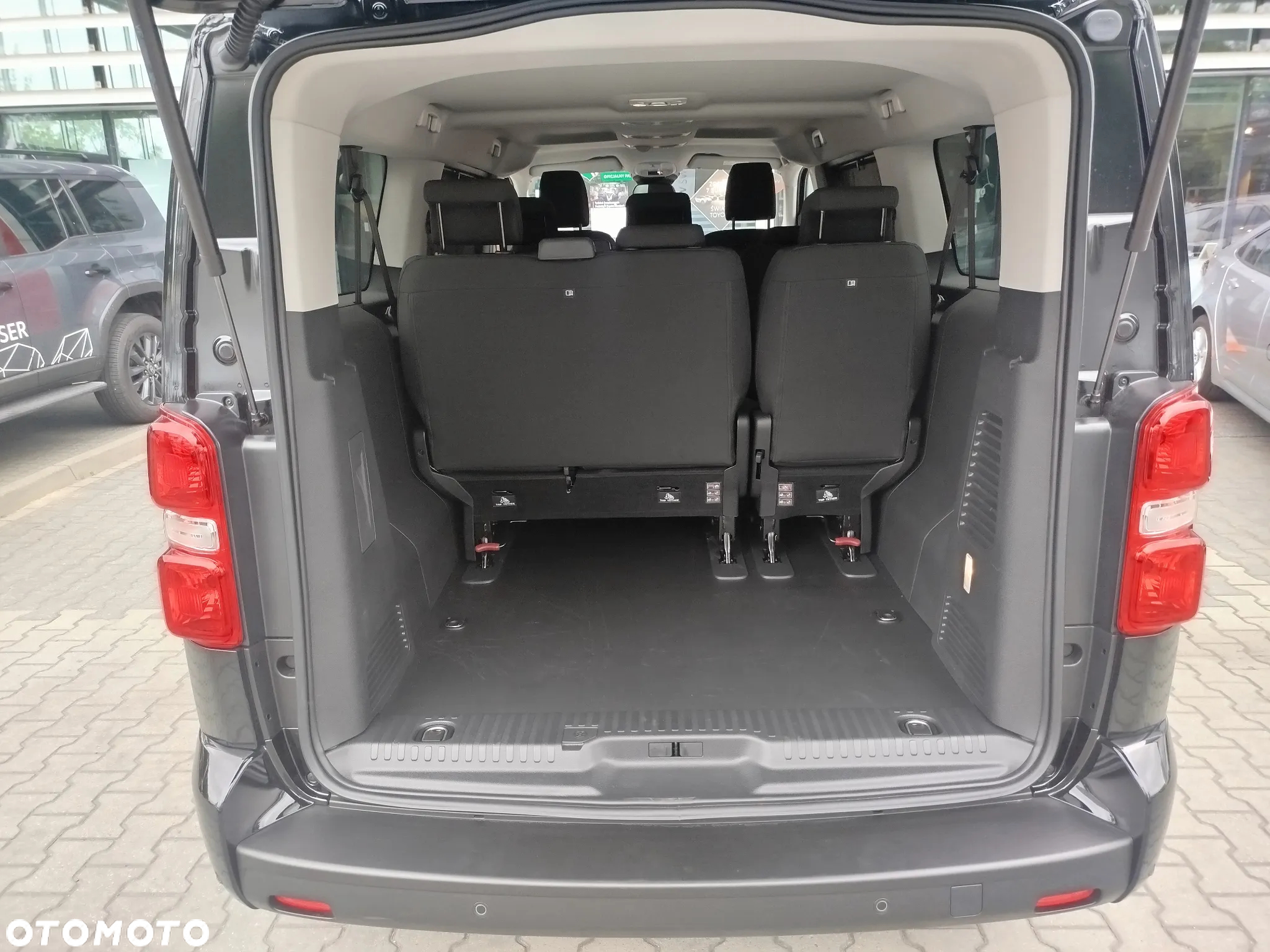 Toyota Proace Verso 2.0 D4-D Long Business - 15