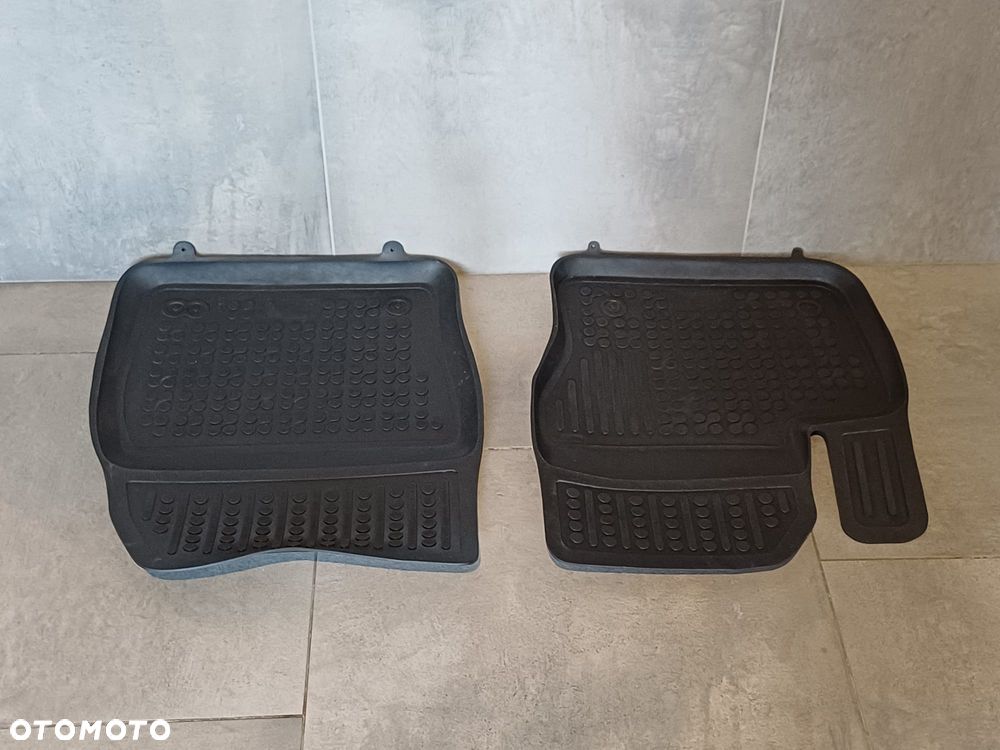 NR 108 Dywaniki Gumowe Ford Kuga 2017 rok generacja 2 Rezaw-Plast - 4