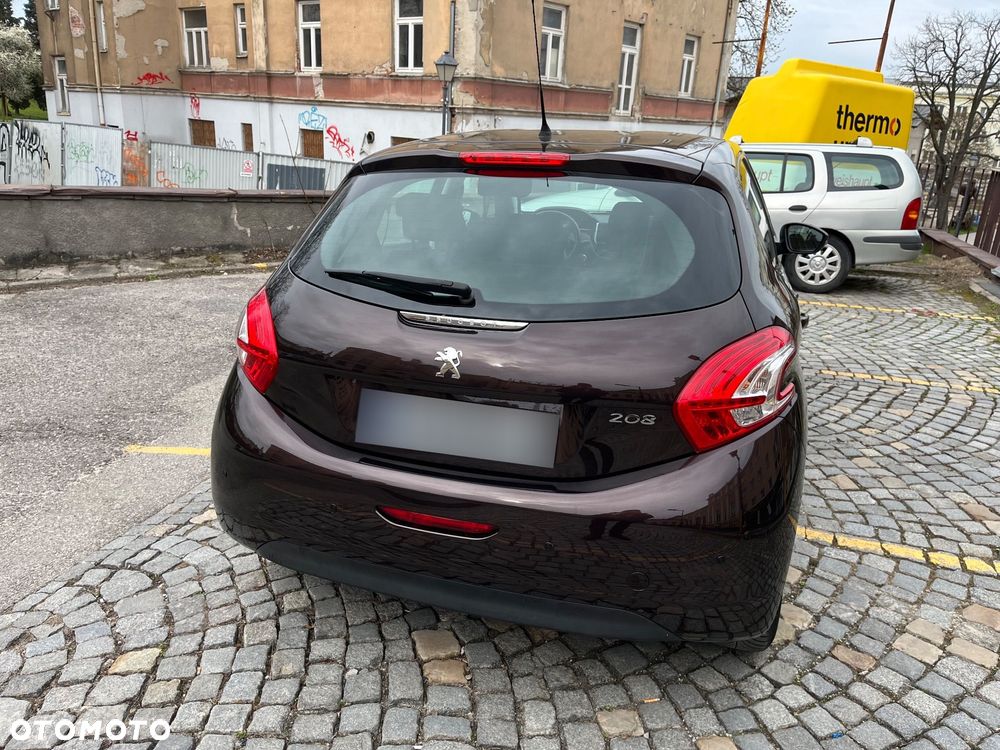 Peugeot 208 1.2 PureTech Active - 11