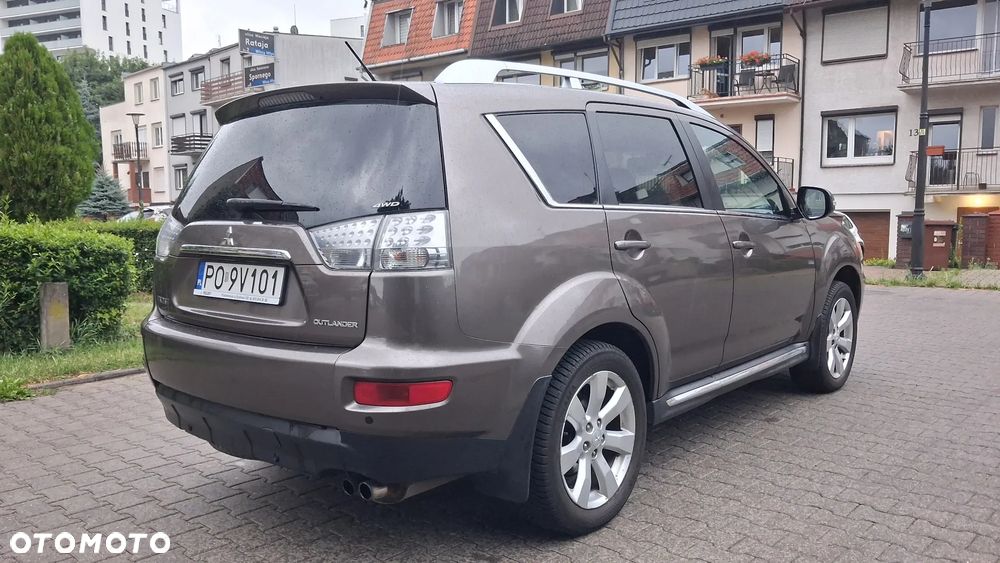 Mitsubishi Outlander 2.0 DID Intense - 5
