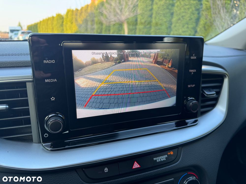 Kia Ceed 1.6 CRDi mHEV M - 37