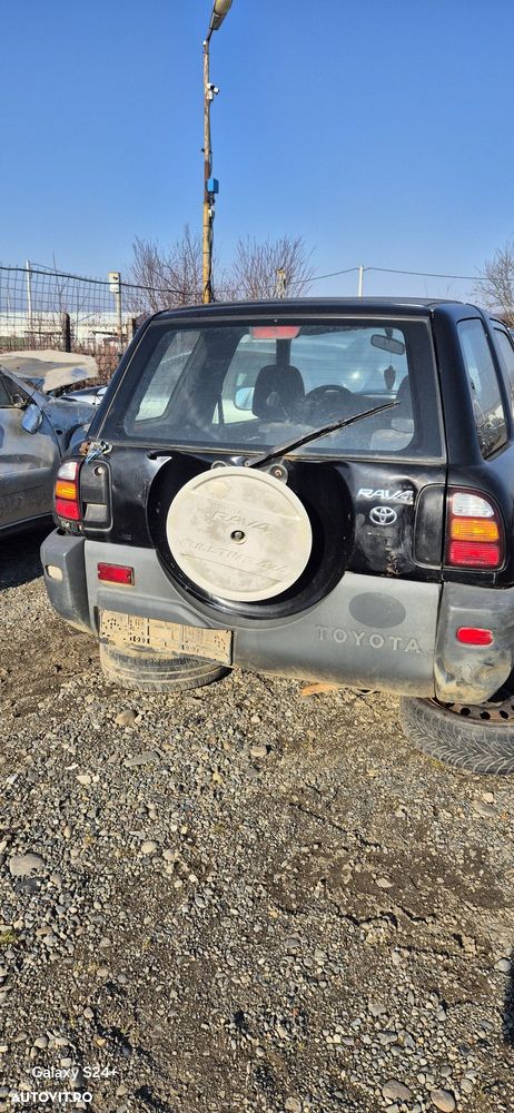 Piese Toyota Rav4 motor 2.0 benzina 4×4 - 3